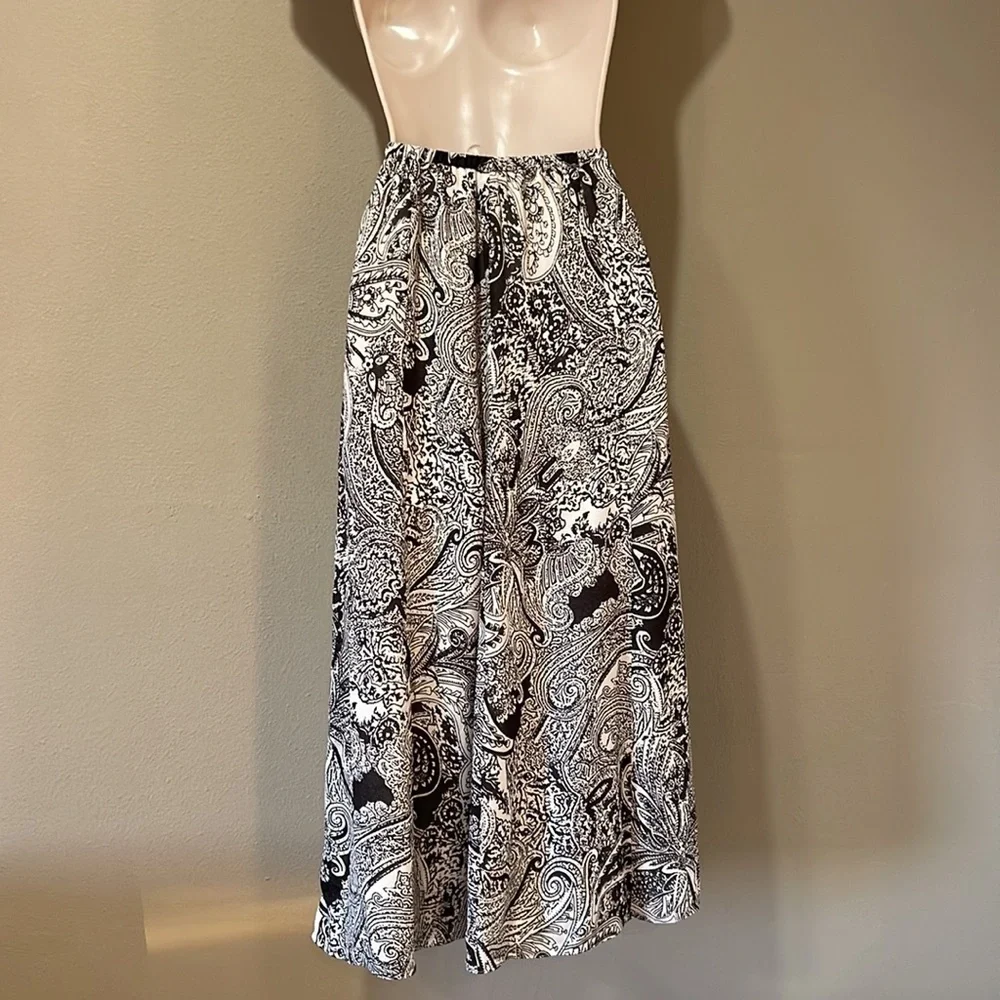 NWT Ellen Tracy Full Skirt 24